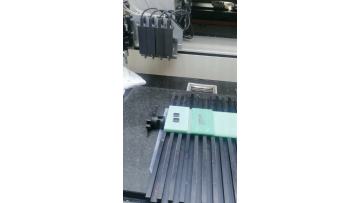 Diamond-setting machine for camera cover production