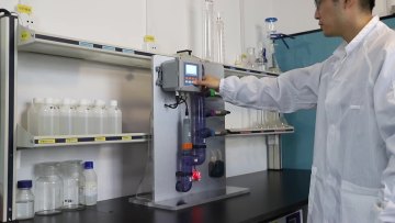 High Quality Multiparameter Water Quality Meter for Industrial Process1