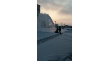 snow clearing machine .mp4