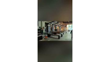 Self-cleaning solar bench