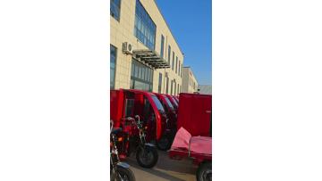 Eco-Friendly Tricycle Designed for Delivery Routes
