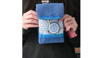 L48-Crossbody Phone Bag