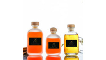 250ml 375ml 500ml Manufacturer customized Round glass wine juice bottle with wooden stopper sealed transparent wine Glass bottle1