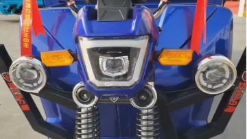 Purple-blue eco-friendly electric tricycle for freight transportation