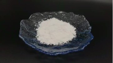 2021 Factory wholesale and high quality PE wax Polyethylene CAS 9002-88-4 with good price1