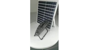 2022 Die-Casting Aluminum Outdoor Waterproof Dusk to Dawn 100W/200W/300W/400W/600W Security Remote Control Solar Flood Light1