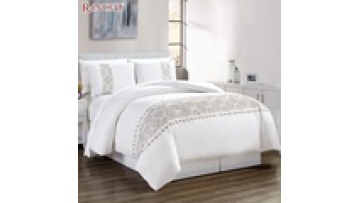Hot selling 8 pcs microfiber fabric embroidery bedsheet duvet lasted design fashion embroidery duvet cover bedding duvet cover1