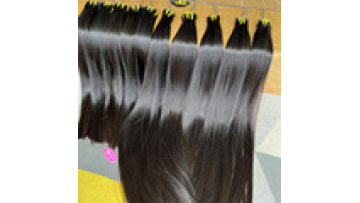Wigs with Real Human Hair and PU Film, Natural and Traceless1