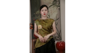 Hua Xiang Die Ying Blouse
