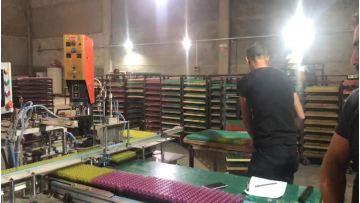 Turkish customersTurkish customers use a lighter full-automatic head and chassis parts welding machine