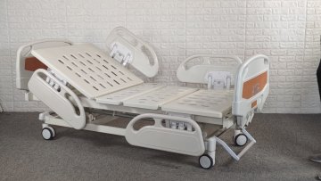 Manual three function hospital bed three crank hospital bed four function hospital bed1
