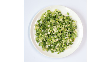 Dehydrated green onion rings
