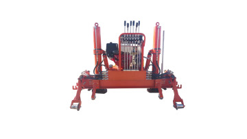 Rail lifting and lining machine