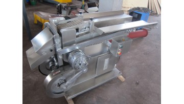 HERB CUTTING MACHINE