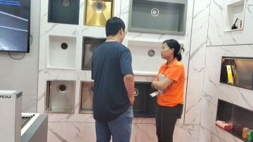 third day on Shanghai Exhibition