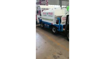 Electric four-wheel sprinkler