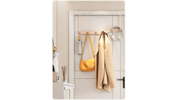 Clothes hook on the door