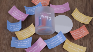 30 Cute Colorful Paper Slip Notes Positive and Motivated Inspirational Message Love and Happy Friendship Quotes Little Jar Gift1