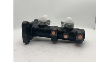 For MITSUBISHI Parts Brake Master Cylinder Brake Master Pump  ME395370 MC8942111