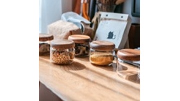 High Quality Kitchen Glass Salt Pepper Jars Small Mini Spice Storage Jars Sets1