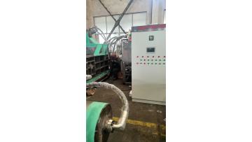 cotton baler
