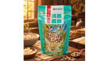 Fragrant Lily Porridge Cooked Together