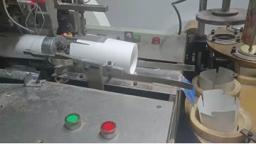 video of noodle box production