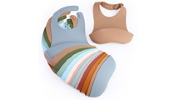 Customizable Logo pattern Baby Feeding Supplie Gift Set Reusable Waterproof Training Bib Baby Silicone Bibs1