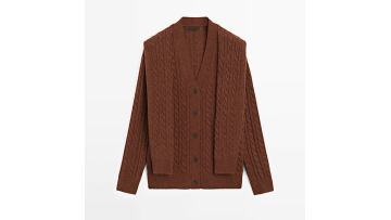 Women's retro commuting style scarf adorned with wool blend cardigan