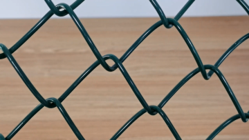 6 foot galvanized farm wire chain link fence rural fence1