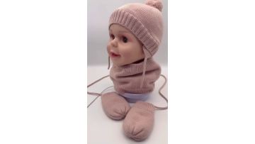 CF-T-0011 Knitted hat scarf and gloves (1)