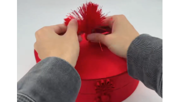 Customized straight tube gift box