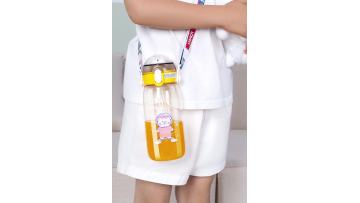 2022 new design tritan plastic bpa free water bottle sport cute bear for kids safe bottle sport1