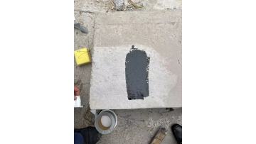 Apply primer to prepare the work