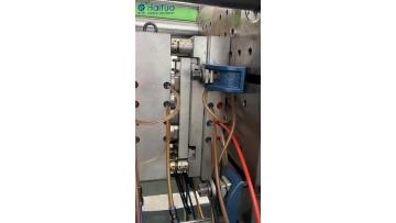 8-cavity bottle embryo trial mold-092601