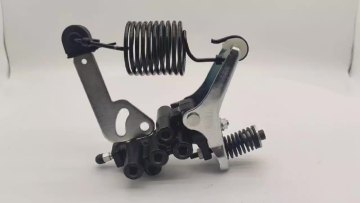 High Quality Auto Proportioning Valve OE UH71-43-900 Fits For MAZDA1