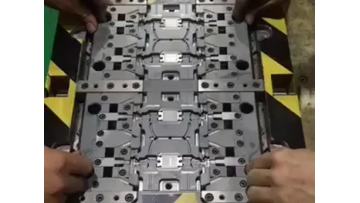 slider of plastic mold.mp4