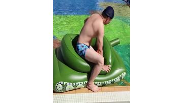 inflatable tank with Squirt Gun floaties