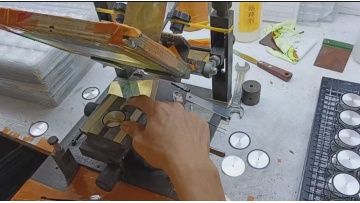 Silk printing process for watch dial