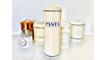 Metal Round Can