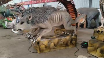Living animatronic monsters