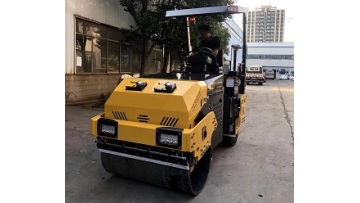 small road roller