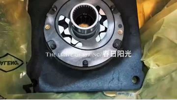 A4VG180 in series with another 180 charge pump