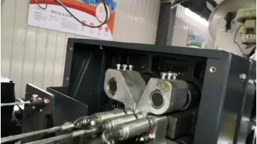 High Speed 4 Bars Tricot Machine.mp4