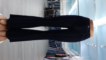 Flared Jeans