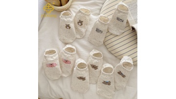 Korean cartoon short socks, animal inspired yarn, invisible socks