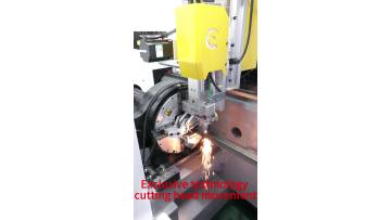 cutting head moving to achive 40mm tailing