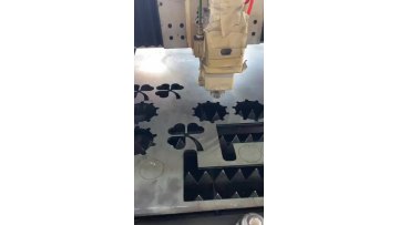 Metal Screen Garden Fence Outdoor Laser Cut Panels Customized Decorative Privacy Fencing1