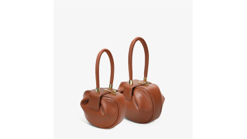 Vintage Dumpling Bag in Noble Leather Tote