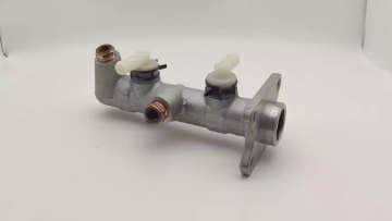Brake master cylinder Brake Pump for Toyota OEM 47201-36390 47201-363921
